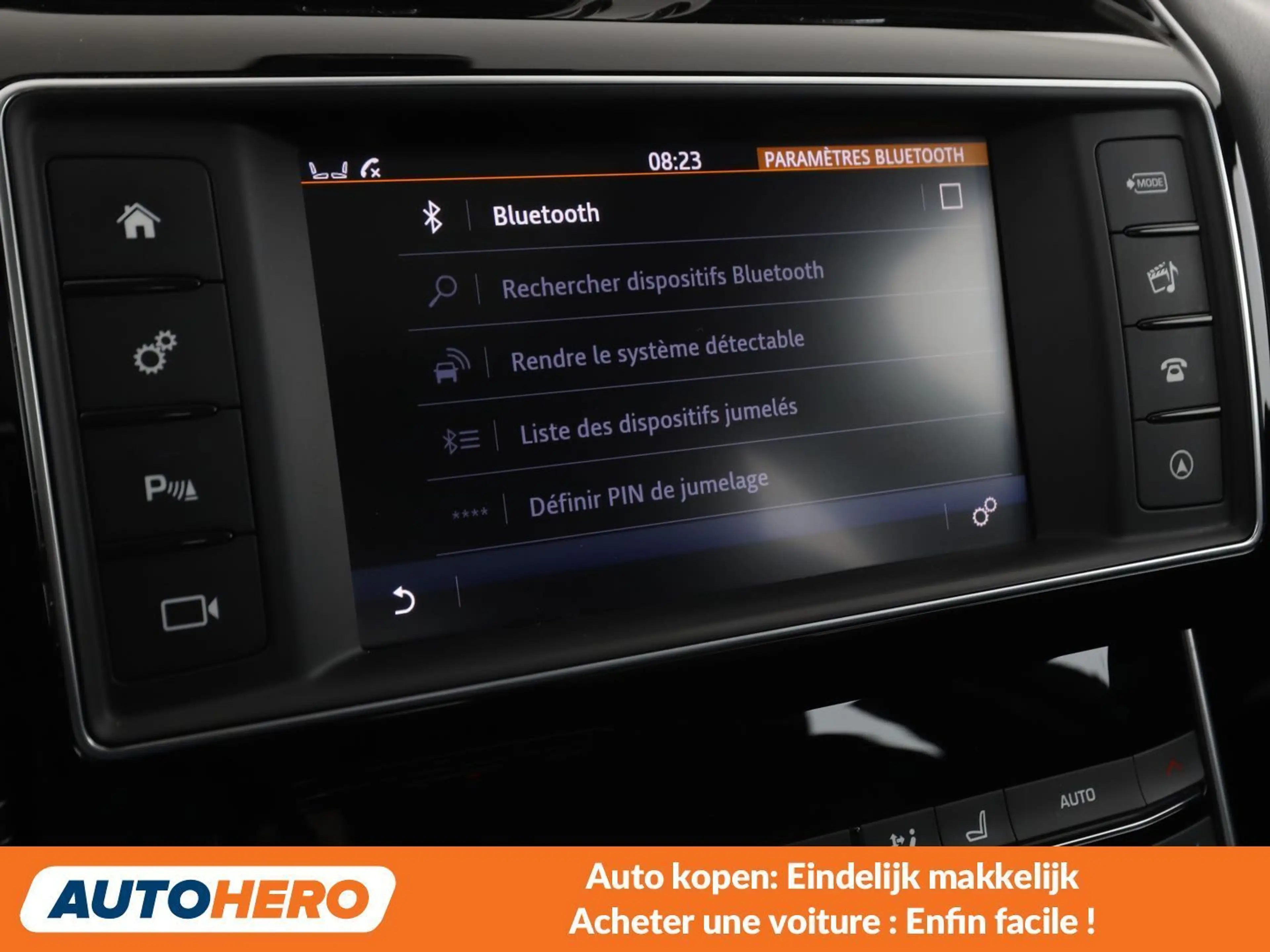 Jaguar XE 20d R-Sport — photo 7