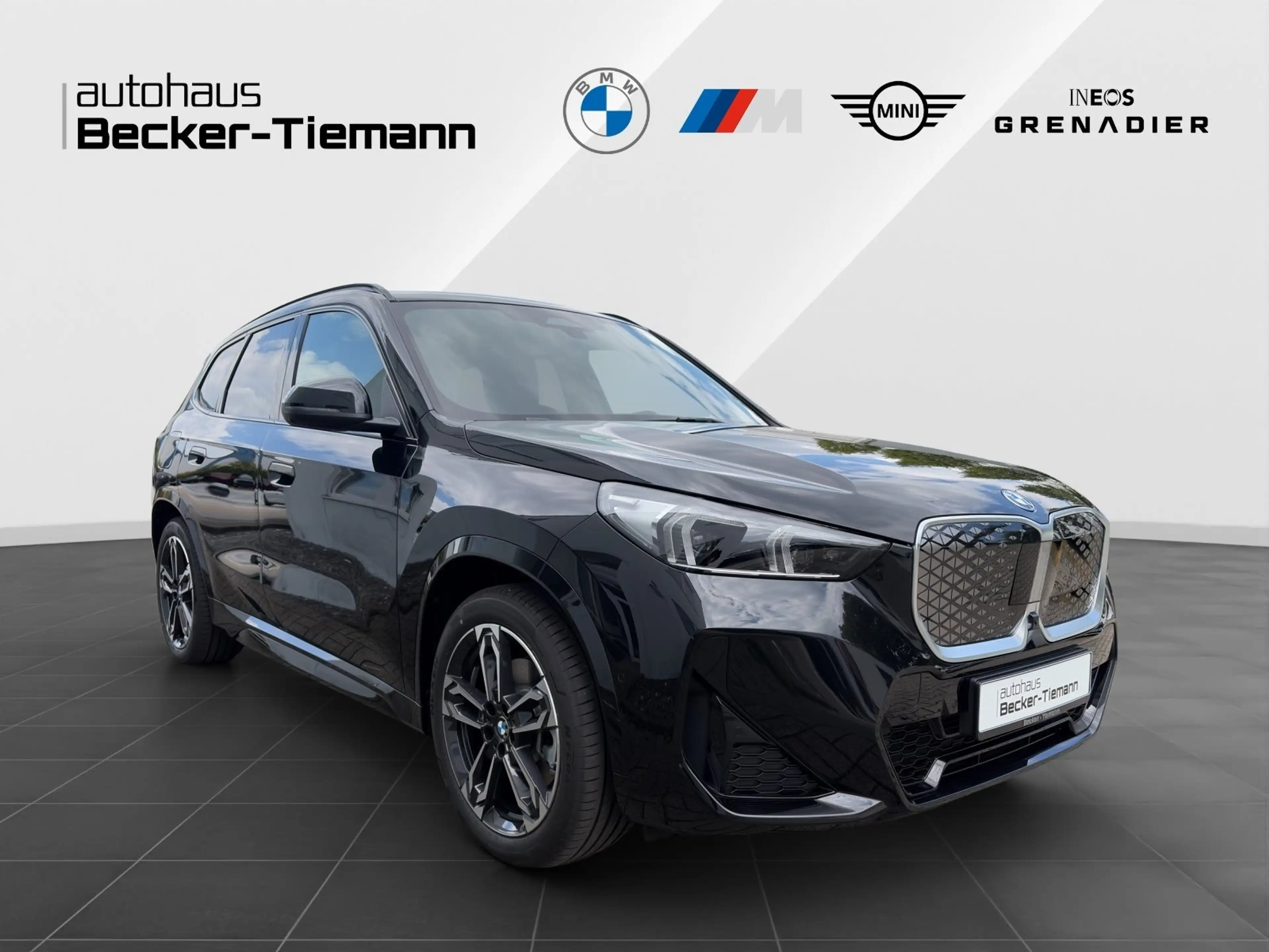 BMW iX 1 xDrive30 - UPE 70.870,00€ #exclusive — photo 7