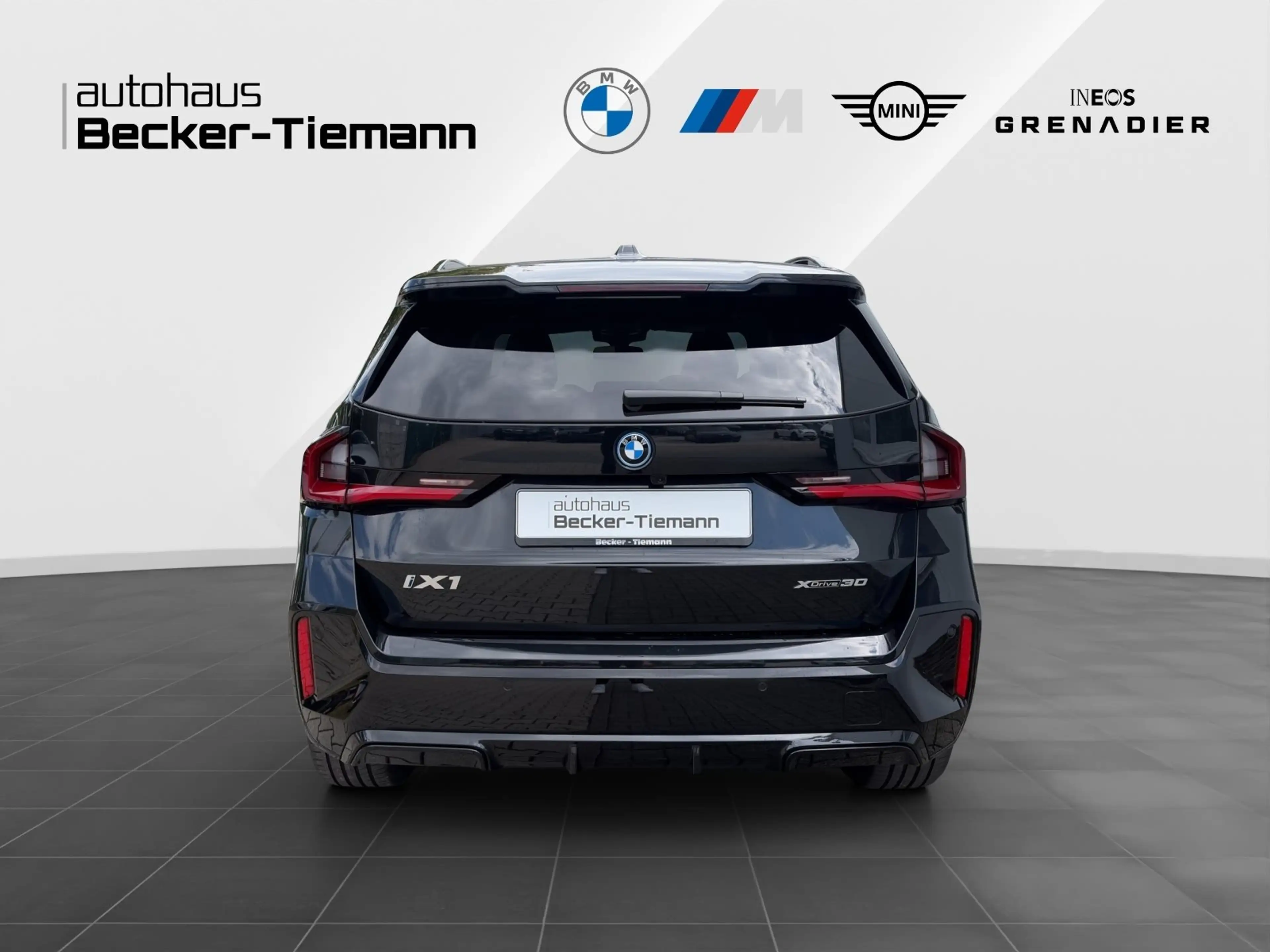 BMW iX 1 xDrive30 - UPE 70.870,00€ #exclusive — photo 5