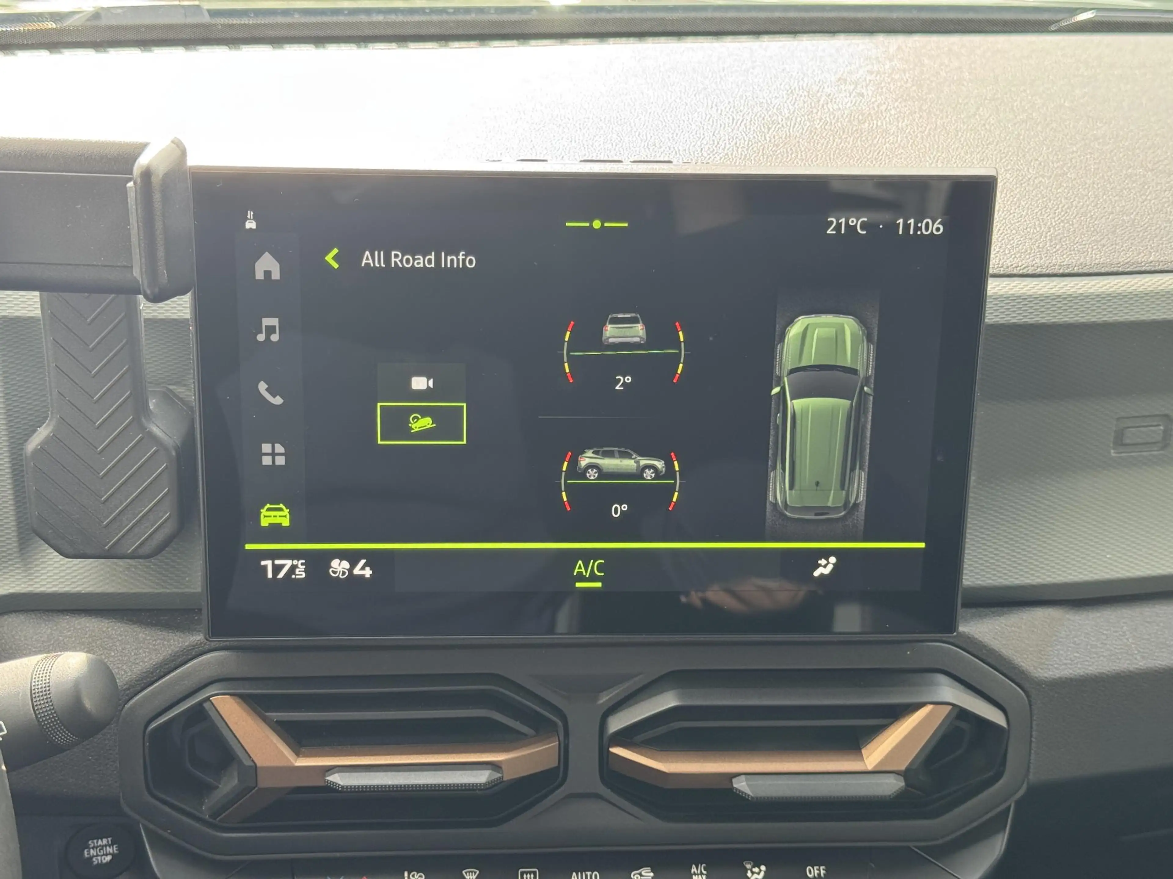 Dacia Duster 1.6 Hybrid 140 Extreme | NAP | Navigatie | Around — photo 18