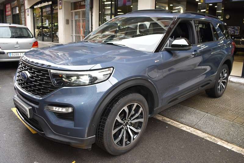 Ford Explorer 3.0 PHEV ST-Line AWD 450 - foto 1