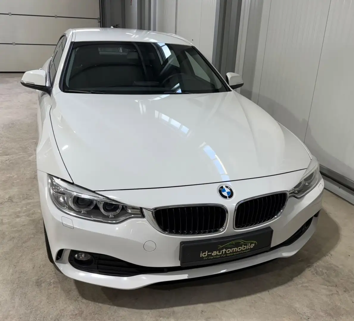 BMW 420 Baureihe 4 Gran Coupe 420i, 1 Hand, wenig KM Weiß - 2