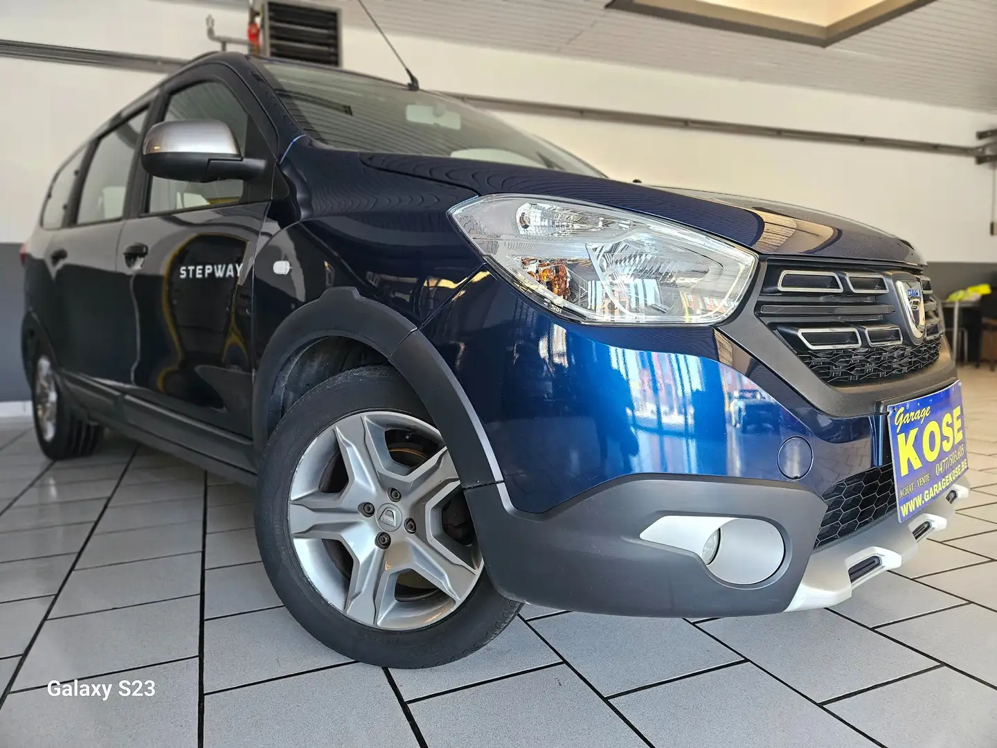 Dacia Lodgy 16i i/7PLACES/CLIM/NAVIGATION//GARANTIE///STEPWAY Bleu - 2