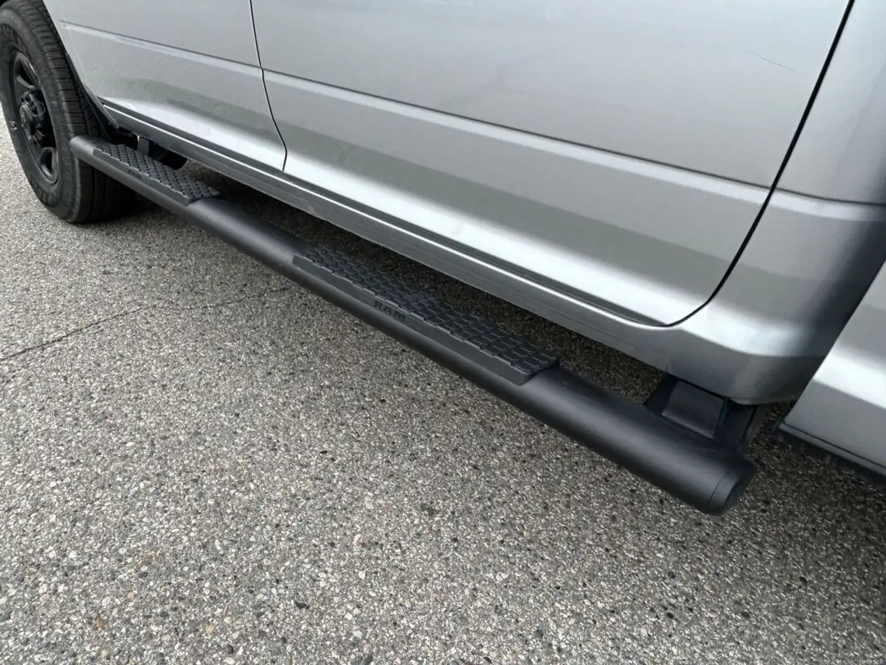 RAM 3500 снимка RAM 3500