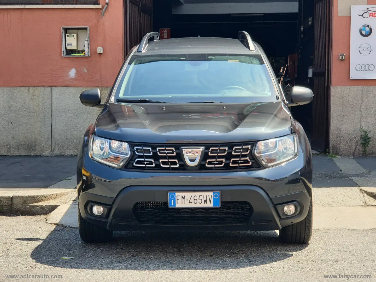 Dacia Duster 1.5 dCi 8V 110 CV 4x4 Grigio - 2