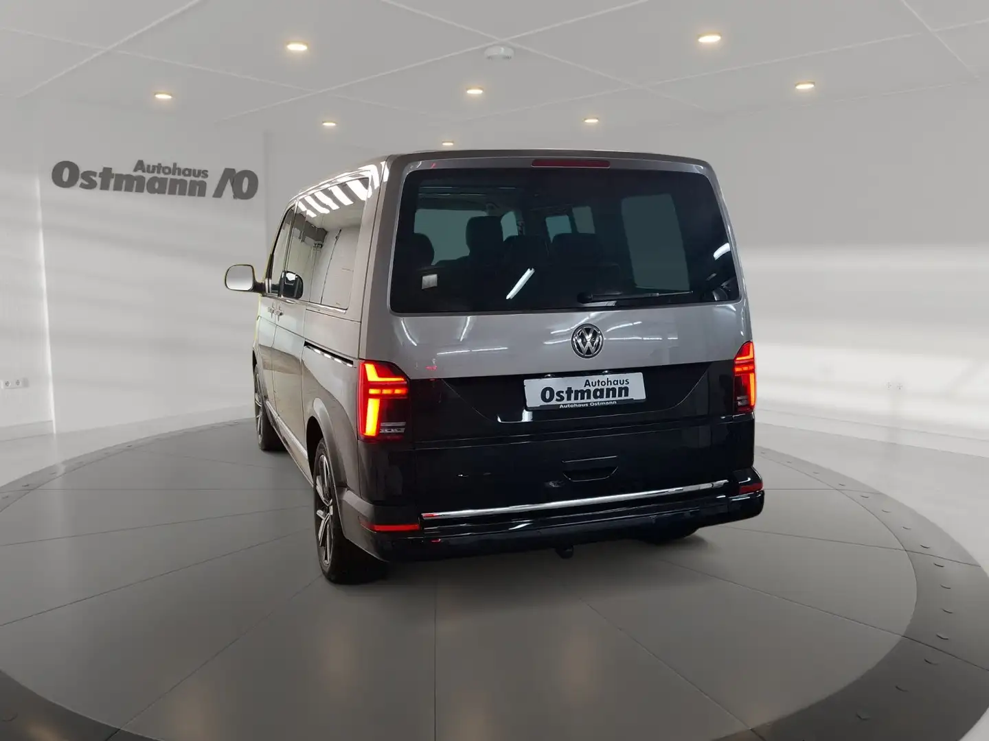 Volkswagen T6.1 Multivan 2.0 TDI 4MOTION Generation Six RFK Beige - 2