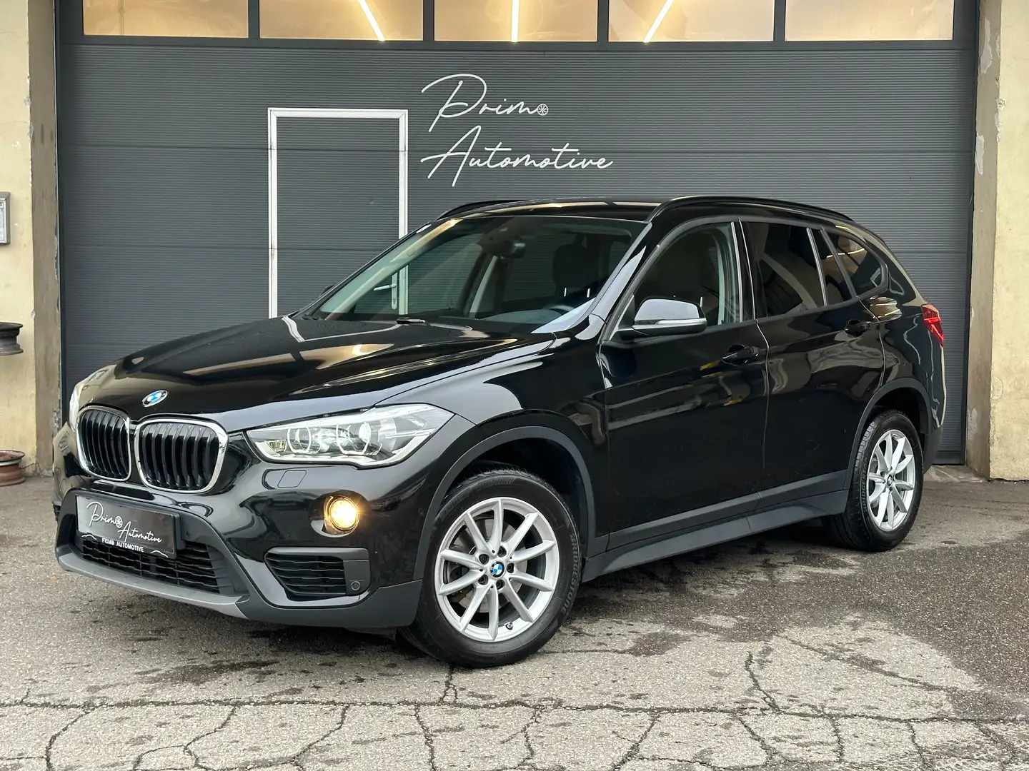 BMW X1 sDrive18d Advantage HeadUp* Virtual* LED* ab 179,- Schwarz - 2