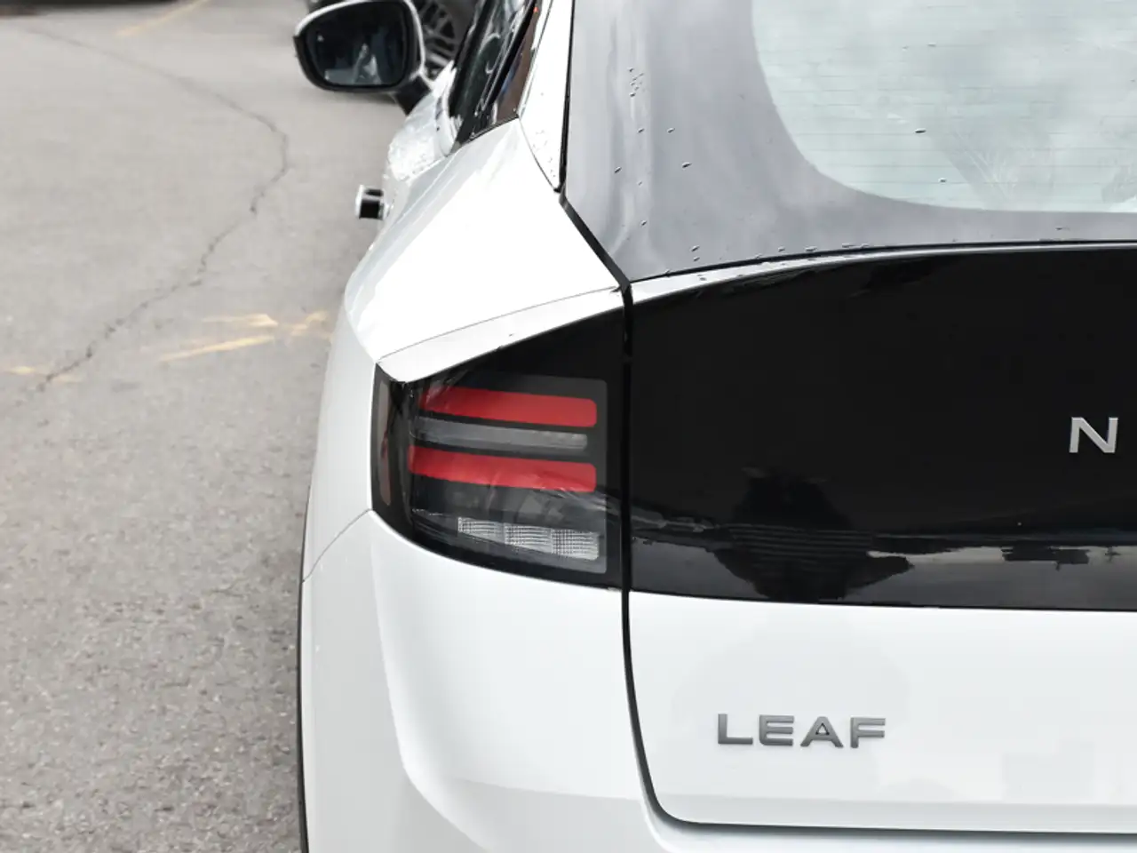 Nissan Leaf снимка Nissan Leaf