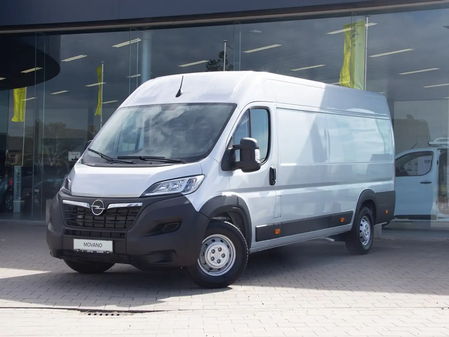 Opel Movano VAN L4H2 2.2 140PK *24 MAANDEN GARANTIE* Zilver - 2