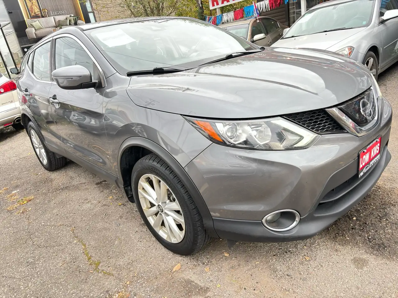 Nissan Qashqai снимка Nissan Qashqai