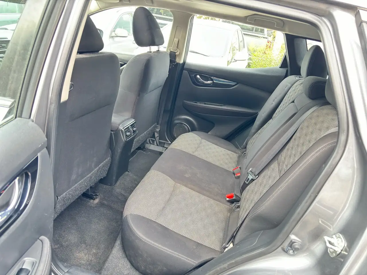 Nissan Qashqai снимка Nissan Qashqai