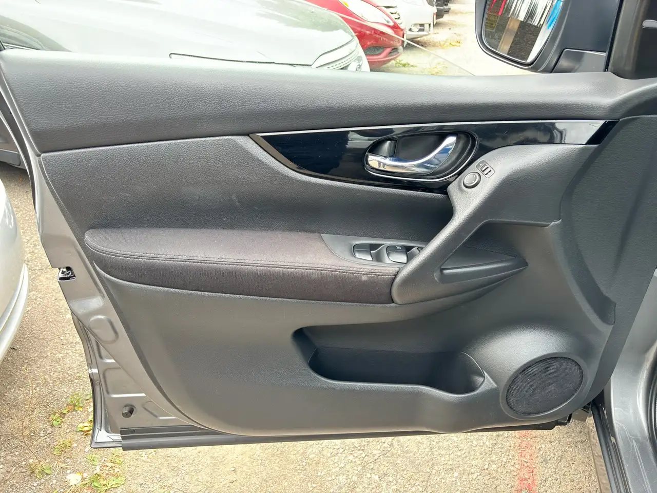 Nissan Qashqai снимка Nissan Qashqai