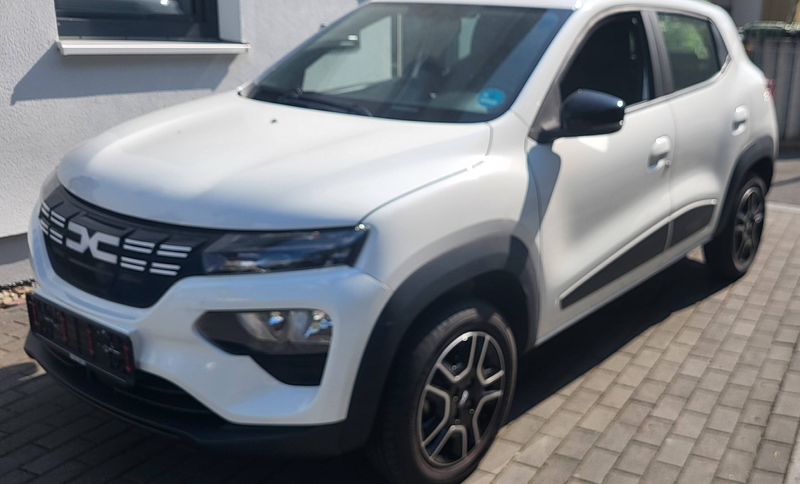 Dacia Spring Essential/ Kamera/ Navi — photo 2