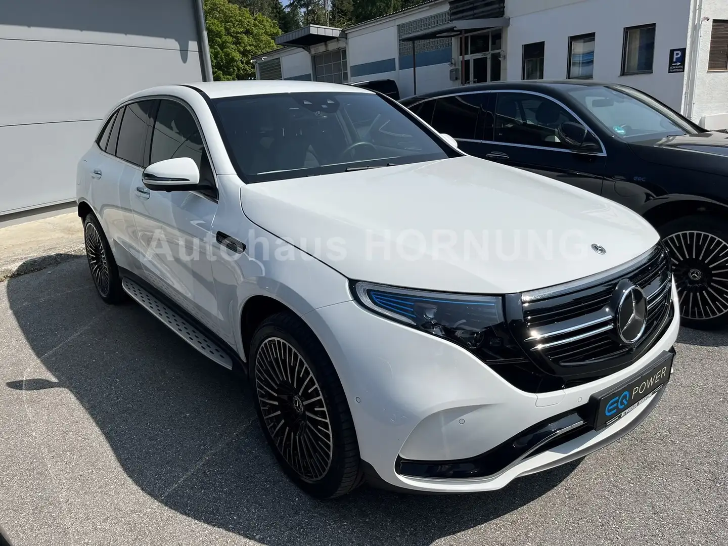 Mercedes-Benz EQC 400 EQC 400 4M AMG Line/AHK/Distr/21"/Keyless/360°++ Beyaz - 2