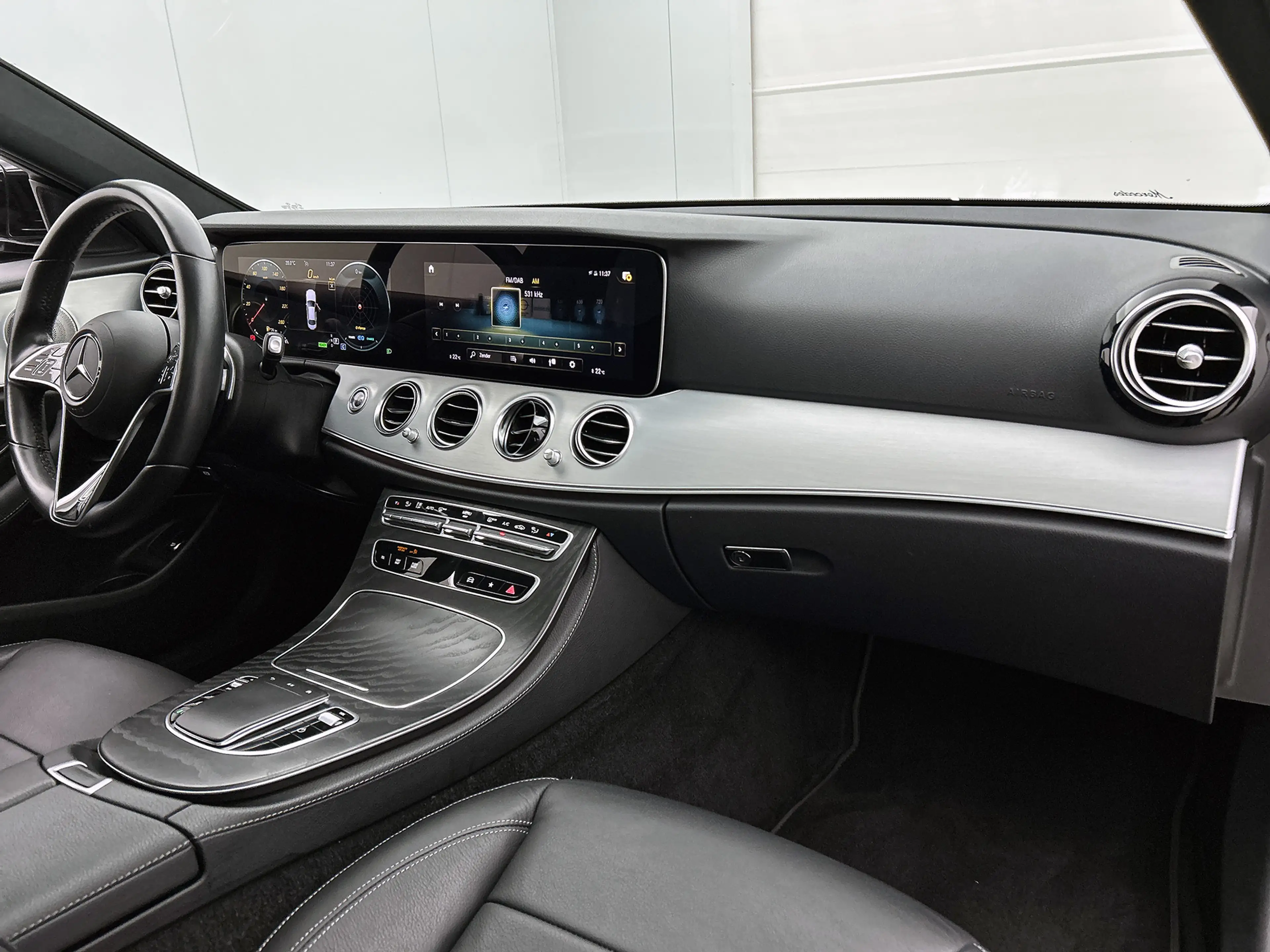 Mercedes-Benz E 200 AMG Line | Panoramadak | 360° camera | Burmester | — photo 7