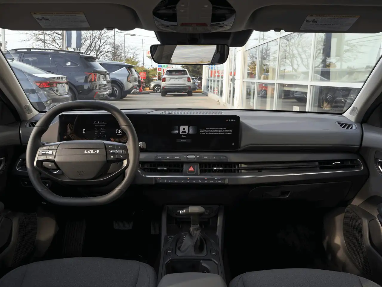 Kia K4 снимка Kia K4
