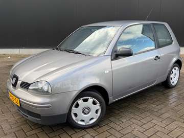 SEAT Arosa Automaat  Aangepast voor Mindervalide