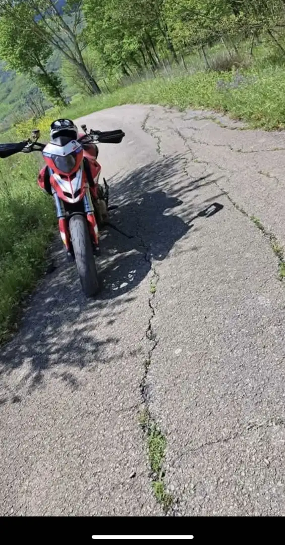 Ducati Hypermotard 1100 - 2