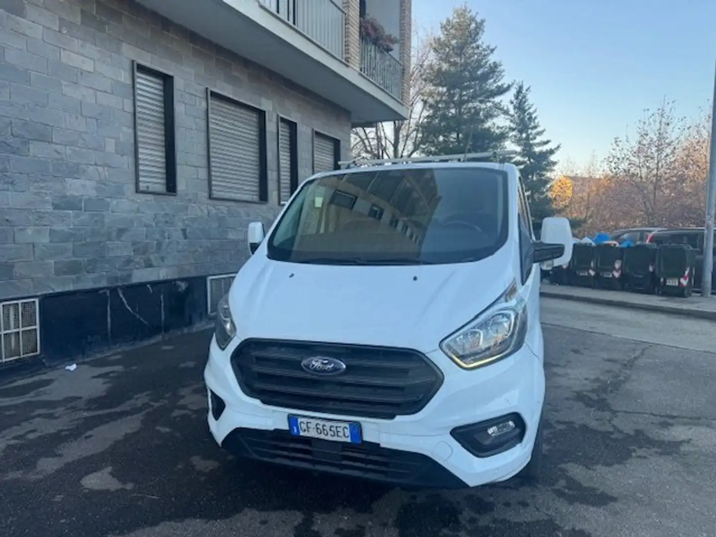Ford Transit Custom anno 2021 euro 6d tenp Bianco - 2