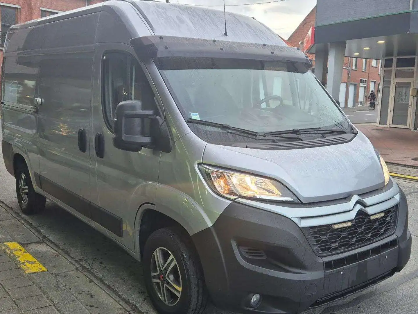 Citroen Jumper 2.2 BlueHDi L2H2 Ezüst - 2