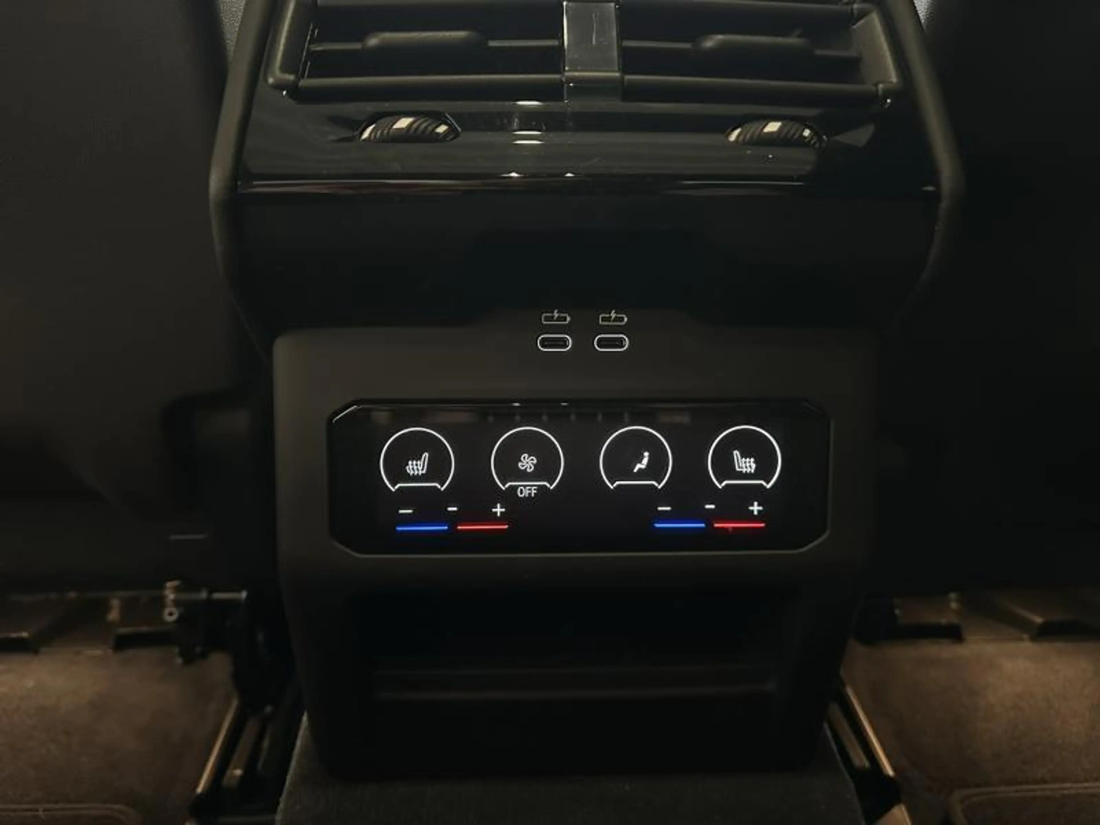 BMW i5 Berline — photo 11