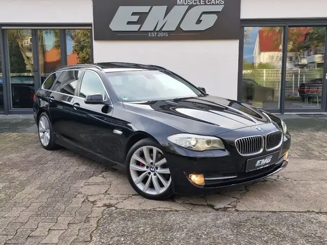 BMW 520 520d Touring*BI-XENON*LEDER*SHZ*PANO*NAVI*AHK*