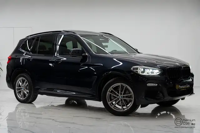 BMW X3 view 6