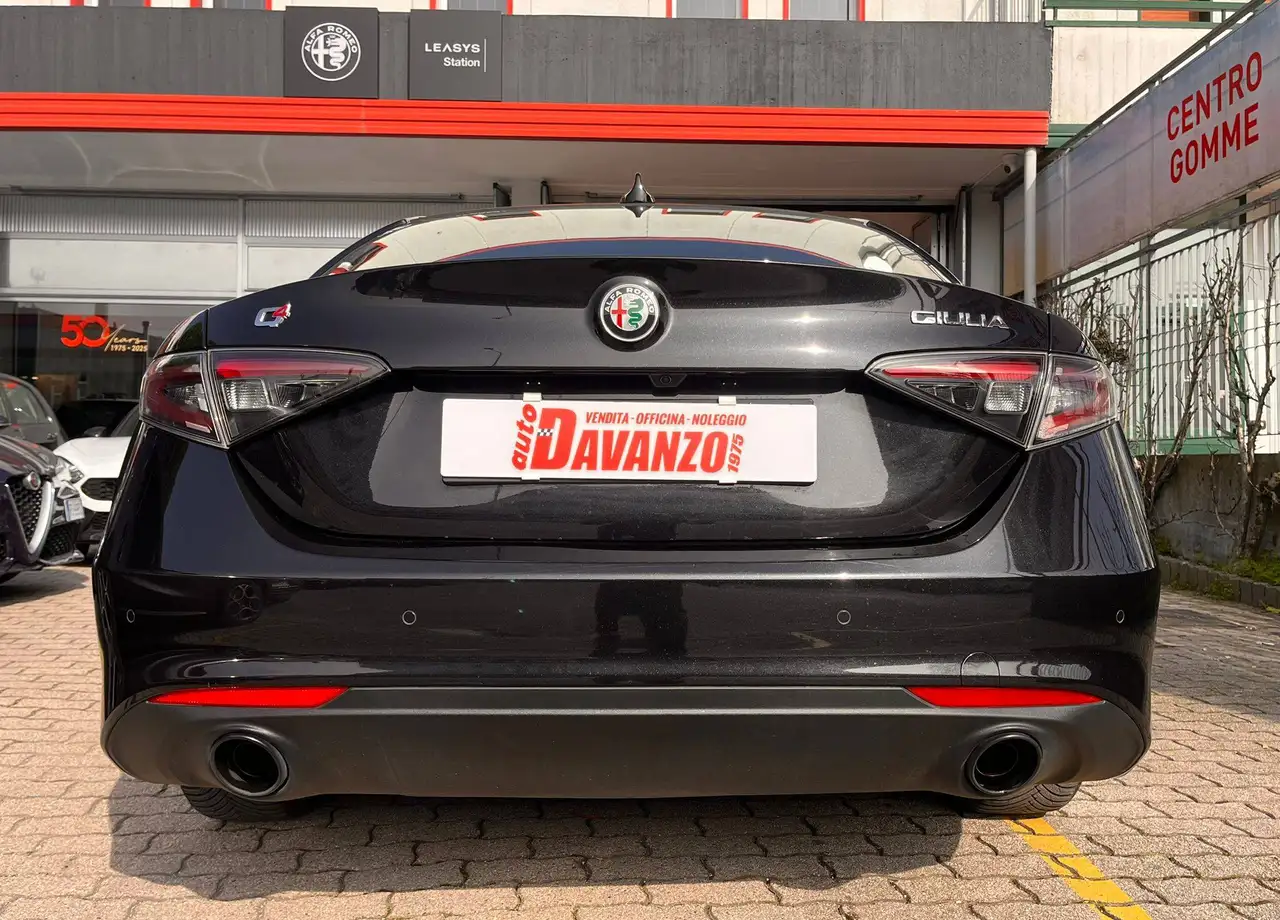 Alfa Romeo Giulia 2023