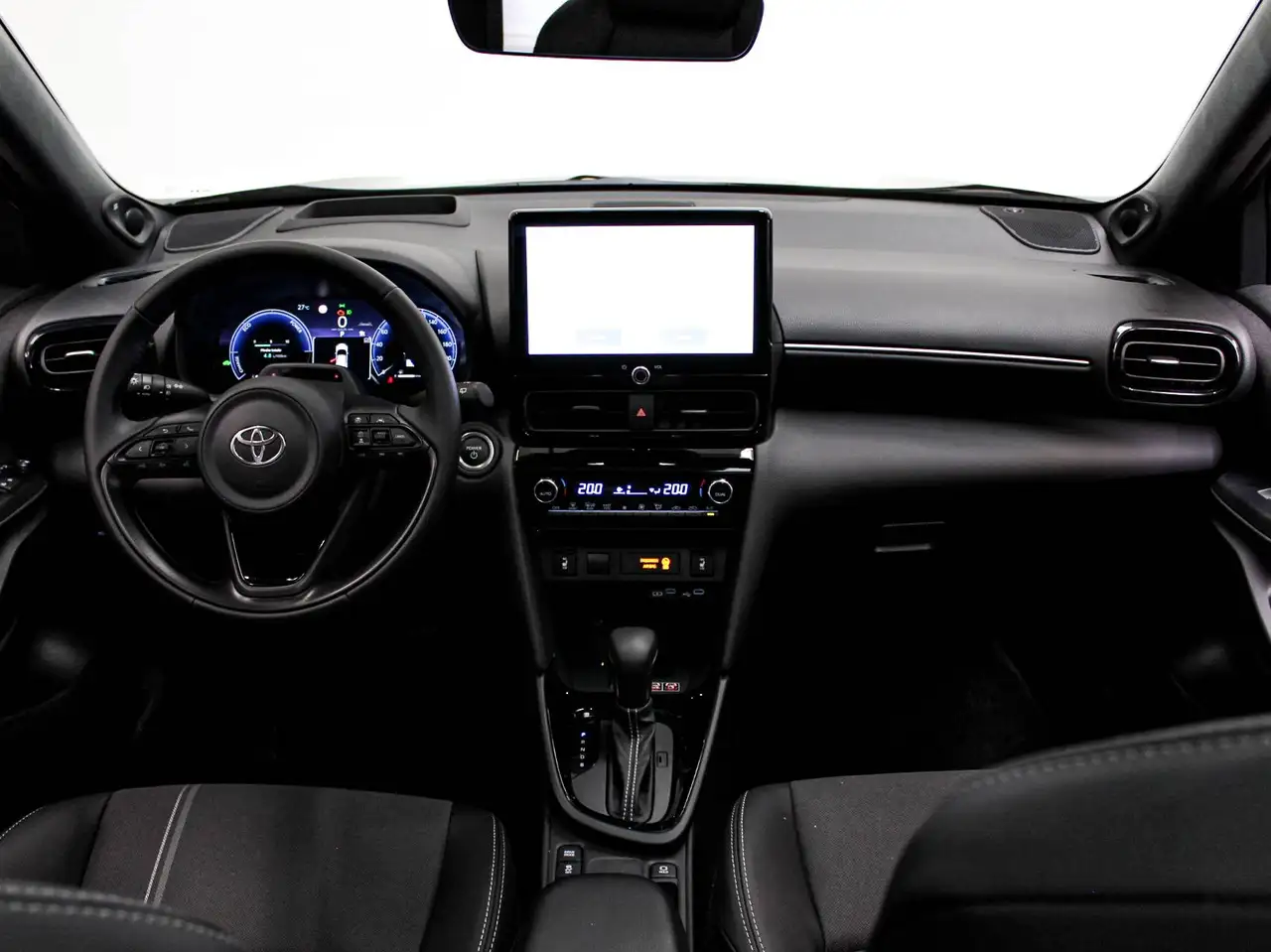 Toyota Yaris Cross 2026 — фото 10
