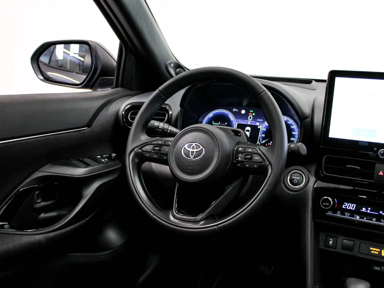 Toyota Yaris Cross 2026 — фото 11