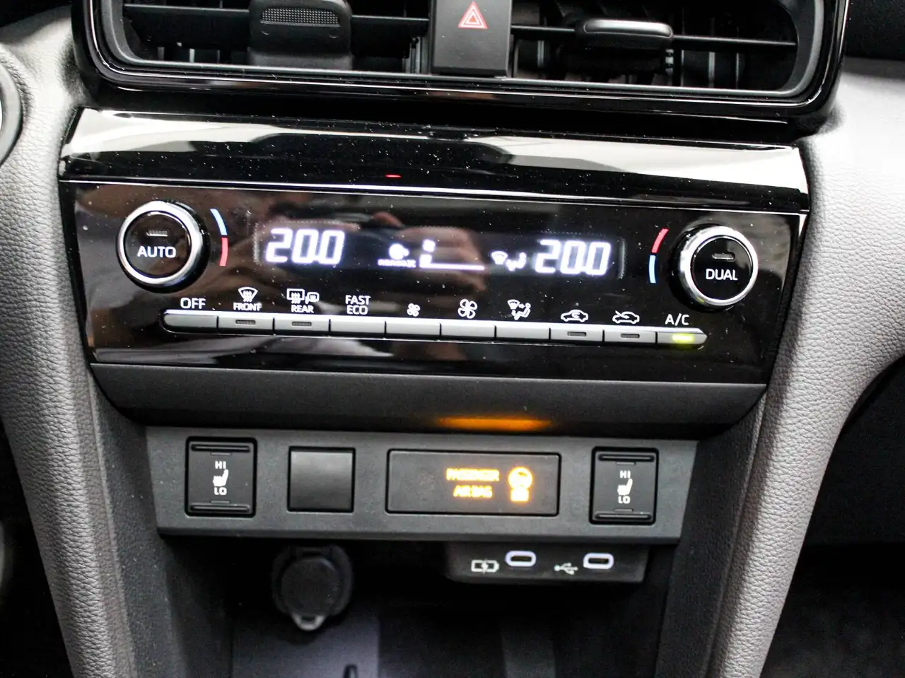 Toyota Yaris Cross 2026 — фото 12