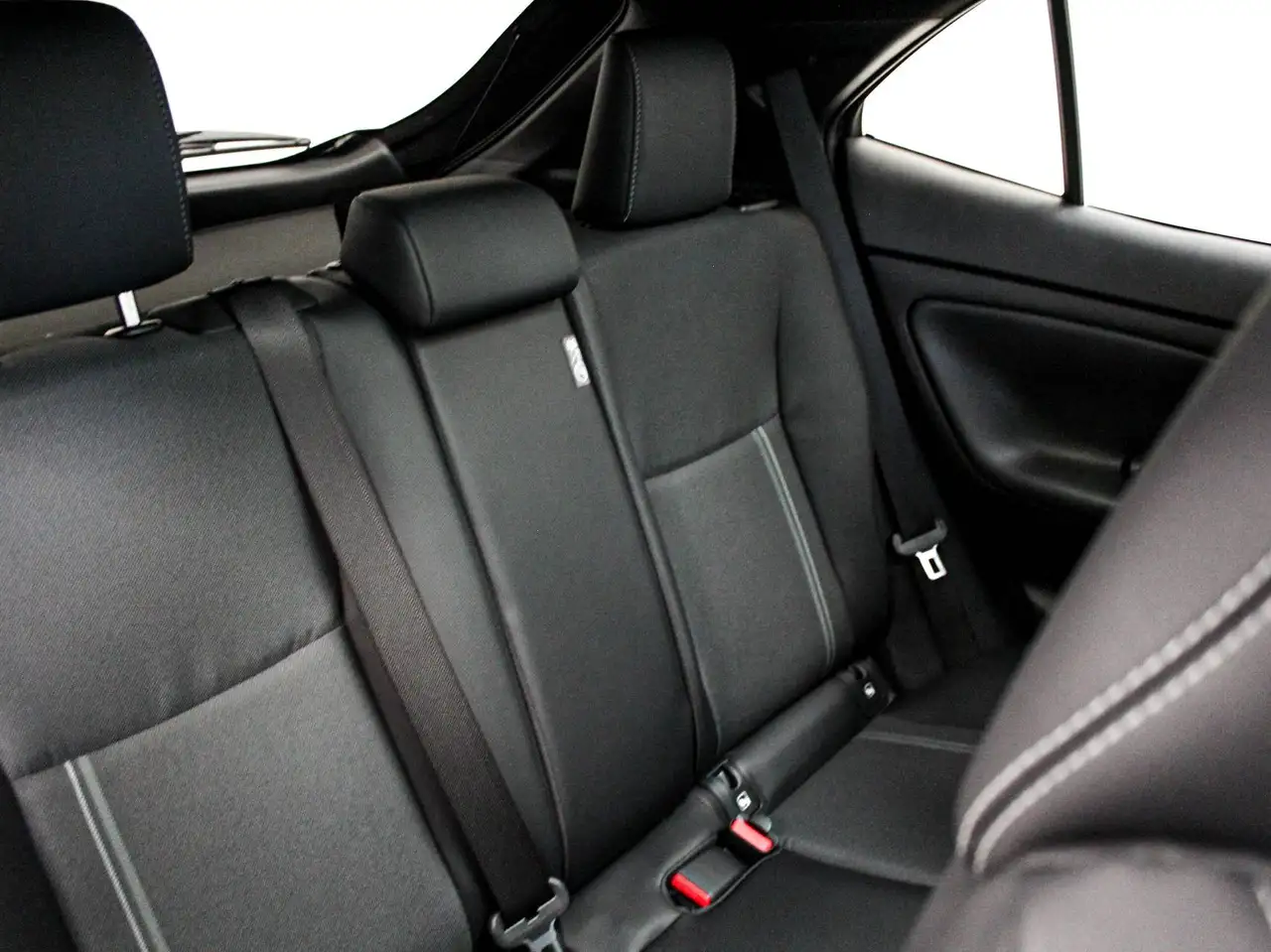 Toyota Yaris Cross 2026 — фото 8