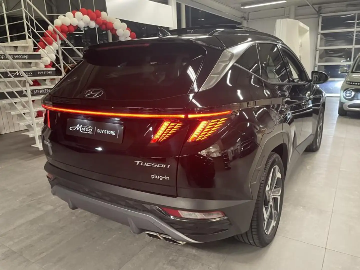 Hyundai TUCSON 1.6 T-GDi PLUG-IN HYBRIDE 4x4 Shine Sensation | FU Noir - 2