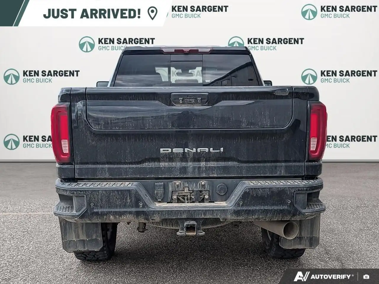 GMC Sierra 3500HD fotografie GMC Sierra 3500HD