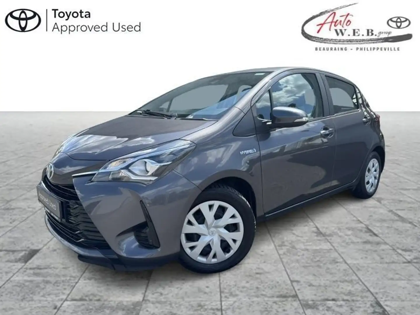 Toyota Yaris 1,5 Hybrid e-CVT Comfort Zwart - 1