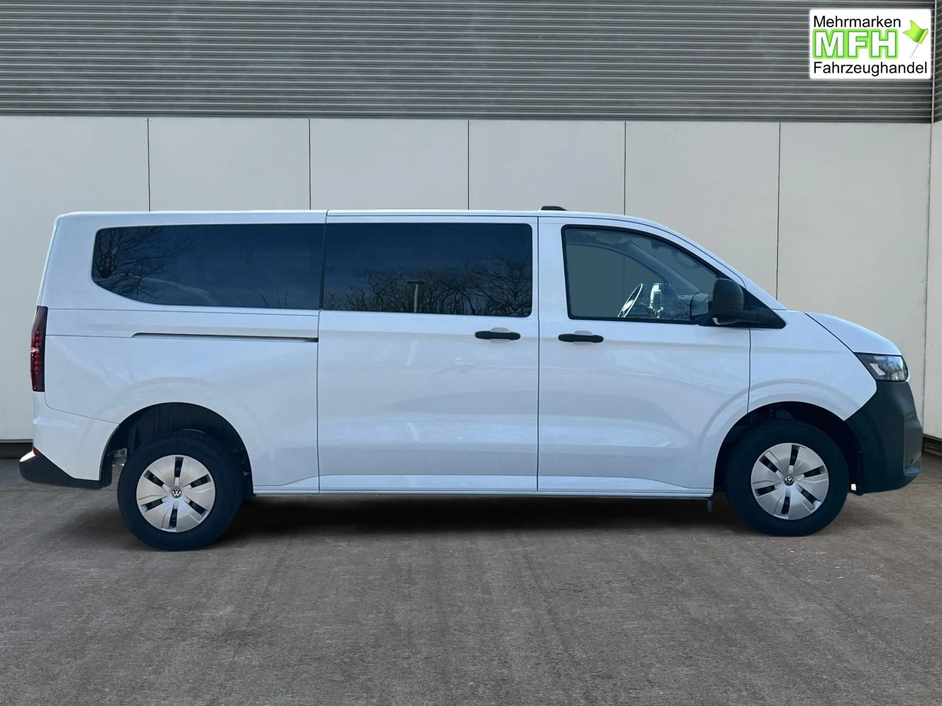 Volkswagen T7 Caravelle Basis LR+AHK+9 Sitze+KAMERA+PDC+LED 2.0 TDI 110... — photo 4