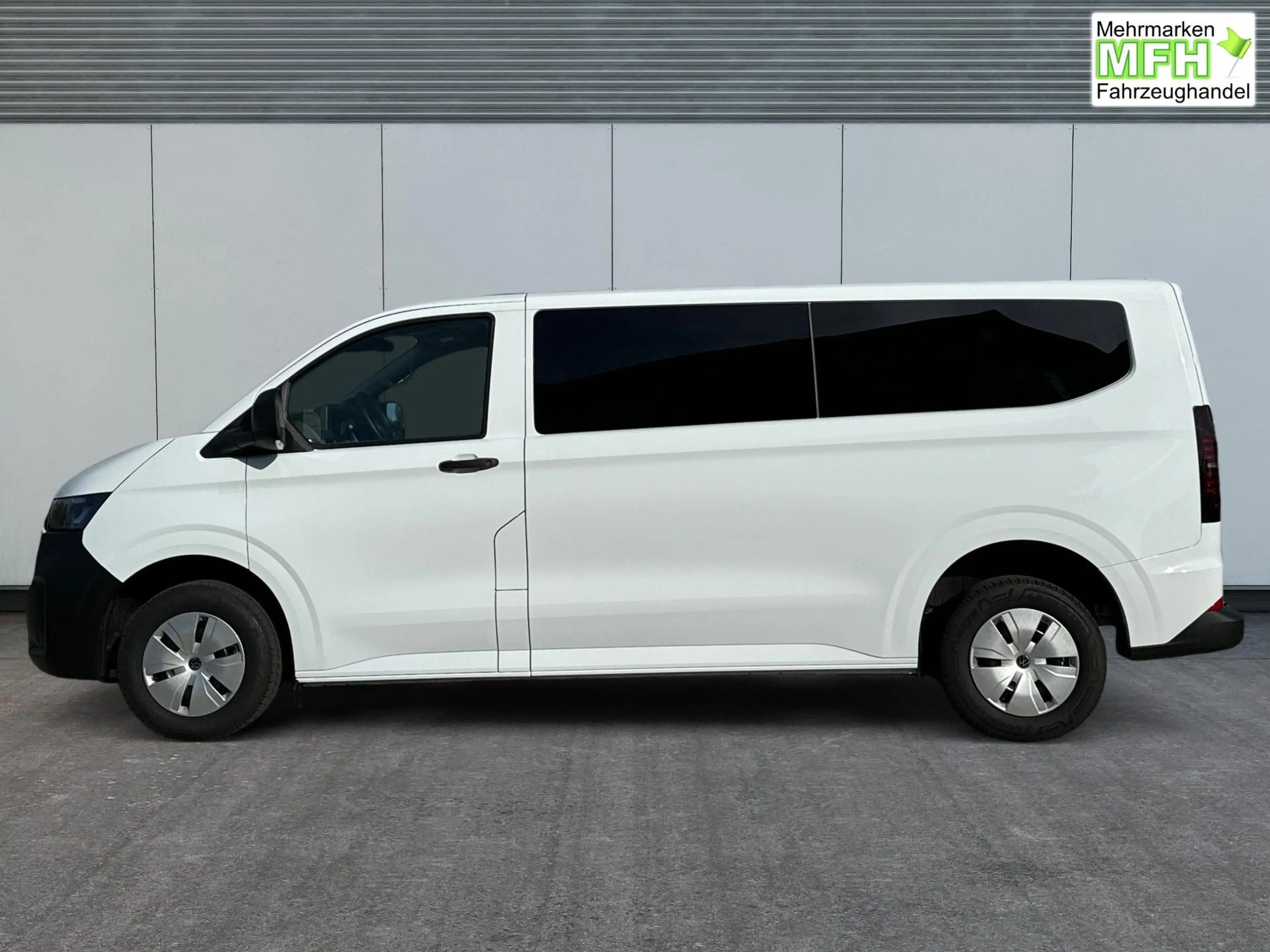 Volkswagen T7 Caravelle Basis LR+AHK+9 Sitze+KAMERA+PDC+LED 2.0 TDI 110... — photo 2