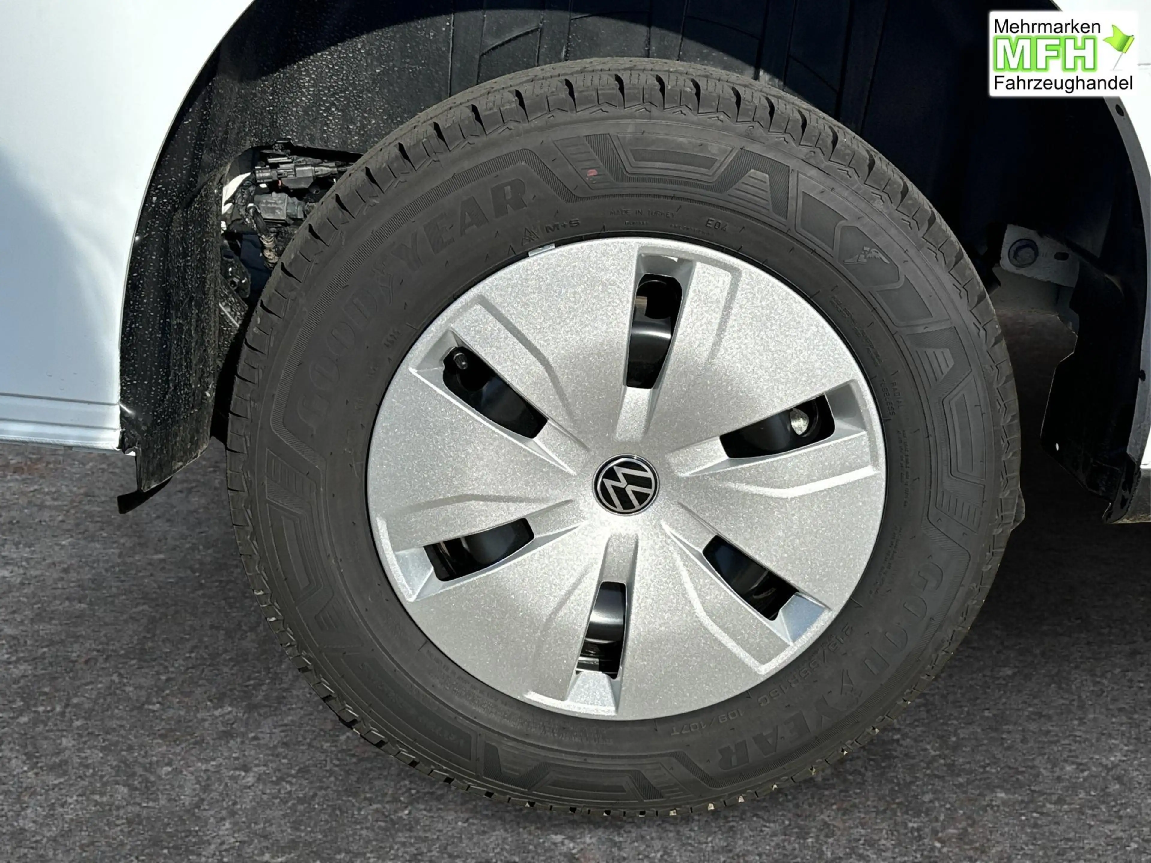 Volkswagen T7 Caravelle Basis LR+AHK+9 Sitze+KAMERA+PDC+LED 2.0 TDI 110... — photo 12