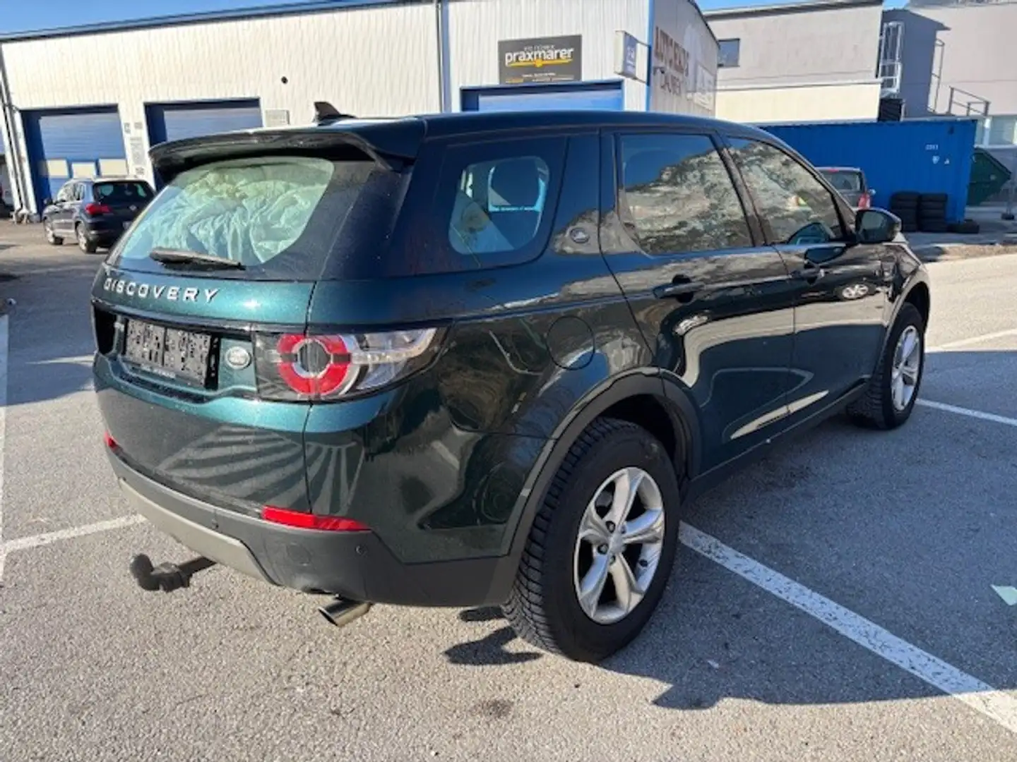 Land Rover Discovery Sport 2,0 TD4 4WD Pure Aut. Grün - 2