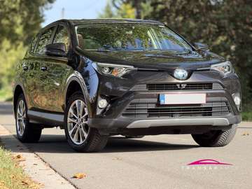 Entretien 100% Toyota - Hybrid 2.5i e-AWD Premium