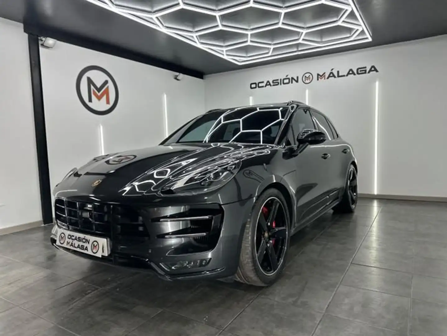 Porsche Macan Turbo Performance Package Aut. Noir - 1
