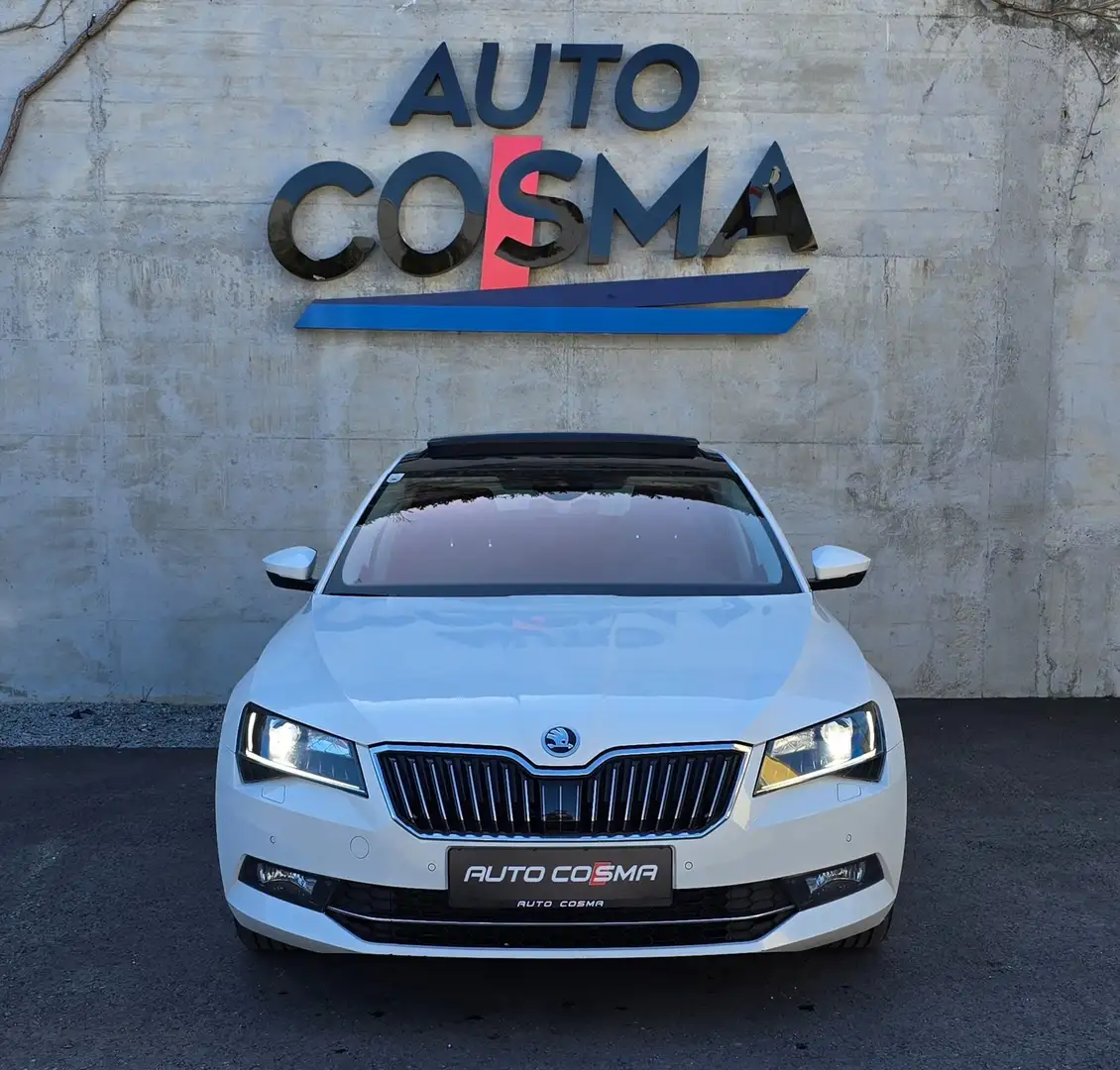 Skoda Superb Style Weiß - 2
