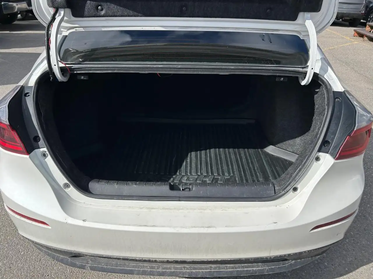 Honda Insight снимка Honda Insight