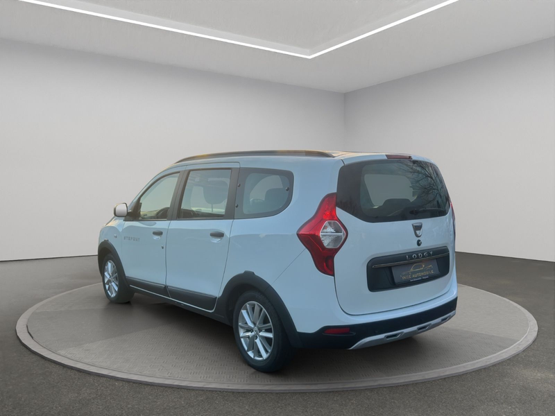 Dacia Lodgy Stepway Selection*7 Sitzer*Navi*1 Hand* — photo 4