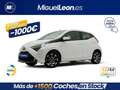 Toyota Aygo 70 x-play Blanco - thumbnail 1