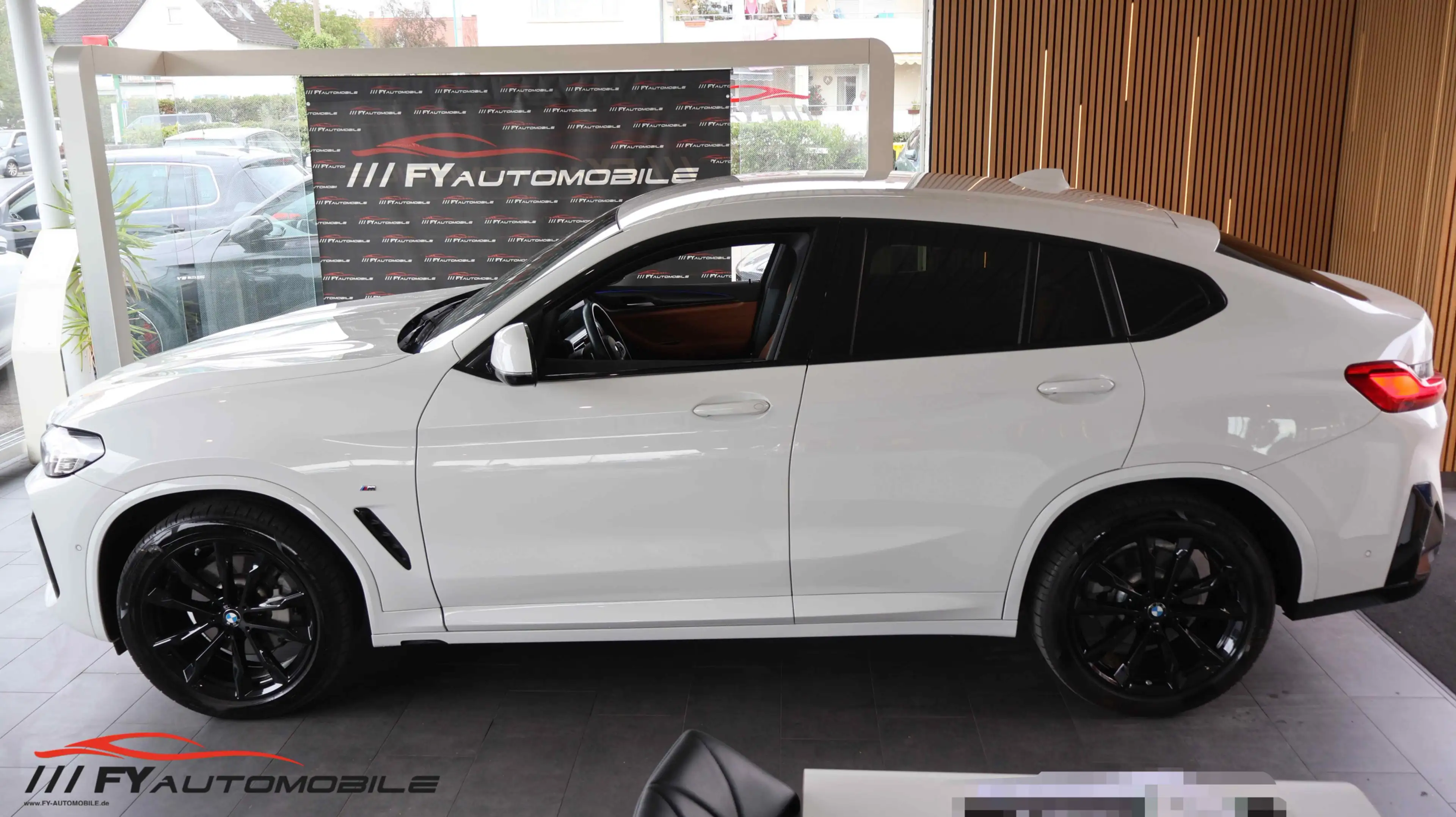 BMW X4 xDrive 30 d M Sport M Sitze* Kamera* AHK* Top — photo 2