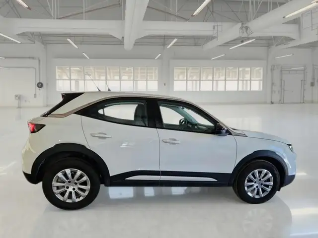 Opel Mokka view 3