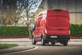 Ford Transit elektrisch 350 L2H2 68kWh 184pk RWD Trend | Te bes Rood - thumbnail 5