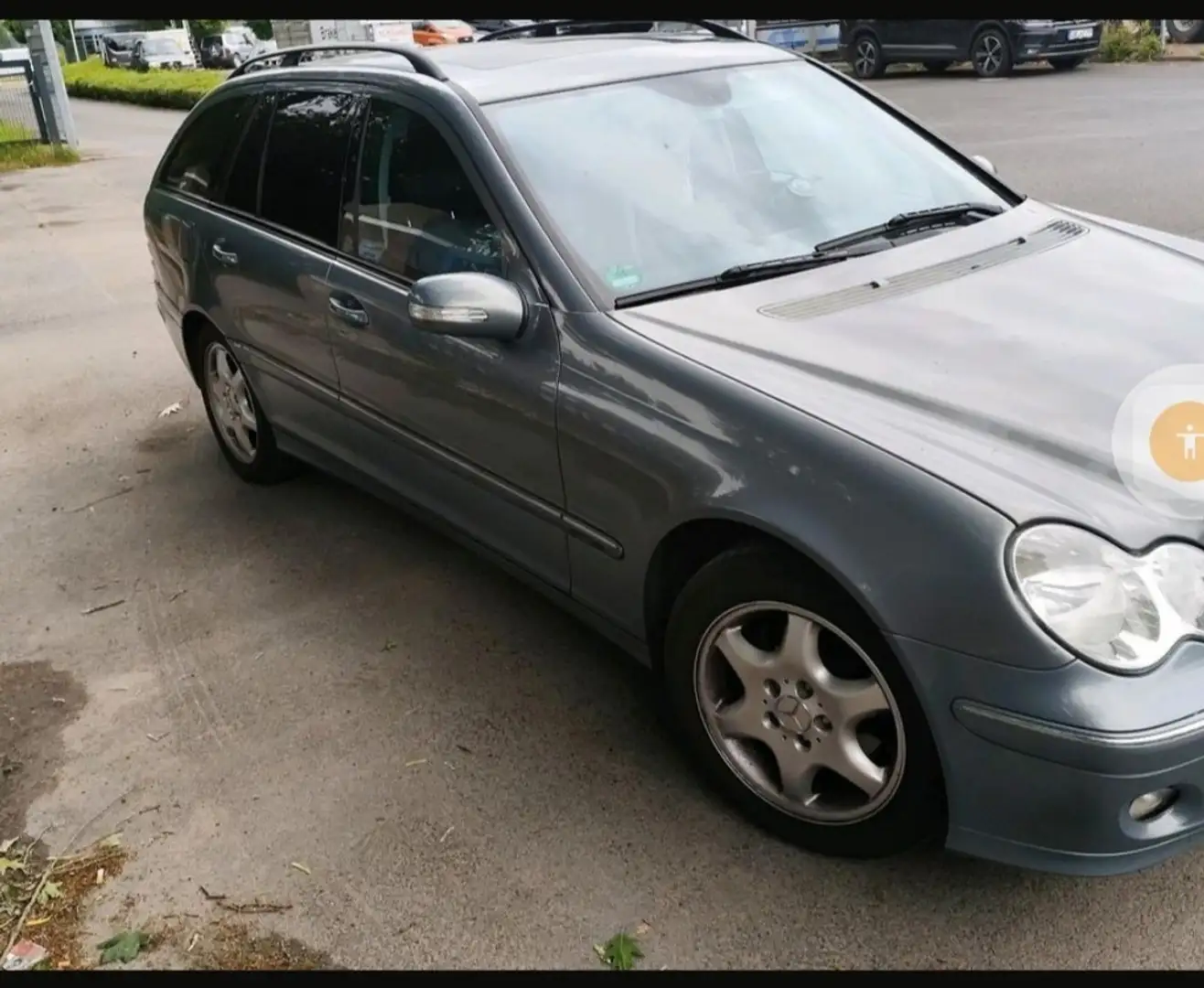 Mercedes-Benz 180 Avantgarde Grau - 2