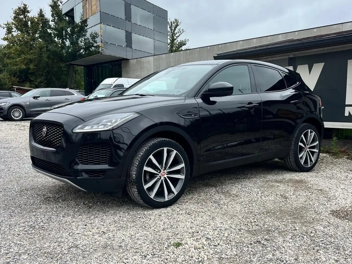 Jaguar E-Pace Noir - 1